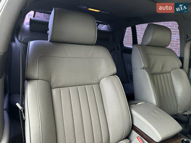 Серый Фольксваген Фаетон, объемом двигателя 2.97 л и пробегом 320 тыс. км за 5000 $, фото 20 на Automoto.ua