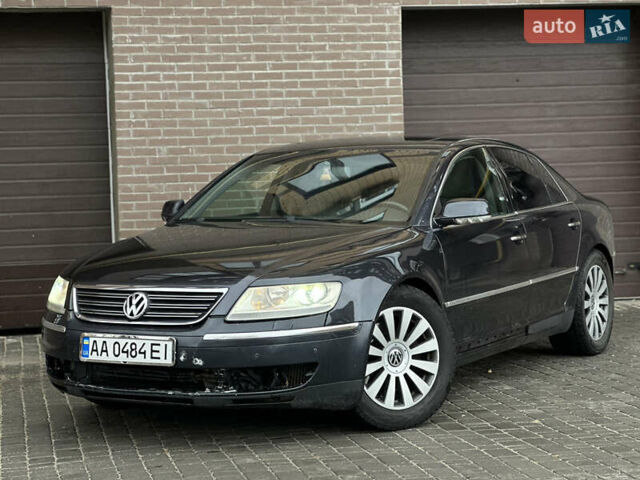 Серый Фольксваген Фаетон, объемом двигателя 2.97 л и пробегом 320 тыс. км за 5000 $, фото 2 на Automoto.ua