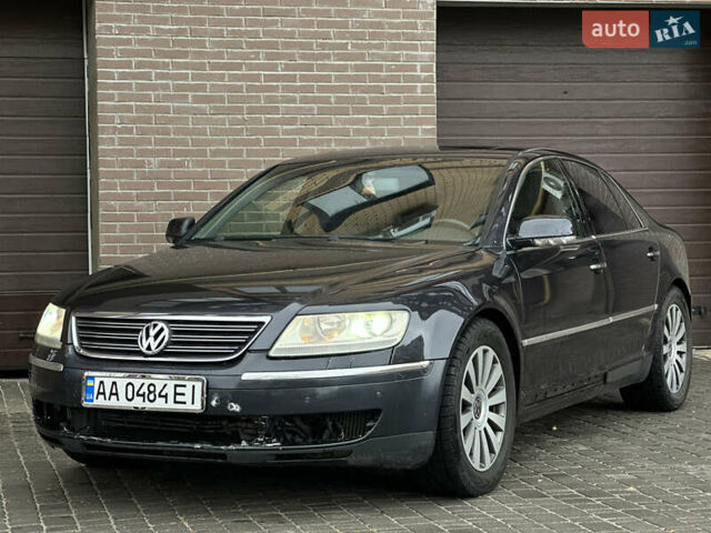 Серый Фольксваген Фаетон, объемом двигателя 2.97 л и пробегом 320 тыс. км за 5000 $, фото 3 на Automoto.ua