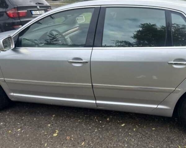 Серый Фольксваген Фаетон, объемом двигателя 3 л и пробегом 440 тыс. км за 5000 $, фото 12 на Automoto.ua