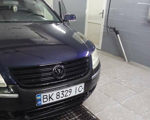 Синий Фольксваген Фаетон, объемом двигателя 3.19 л и пробегом 320 тыс. км за 4600 $, фото 2 на Automoto.ua