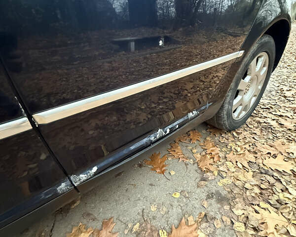 Синий Фольксваген Фаетон, объемом двигателя 2.97 л и пробегом 400 тыс. км за 5500 $, фото 4 на Automoto.ua