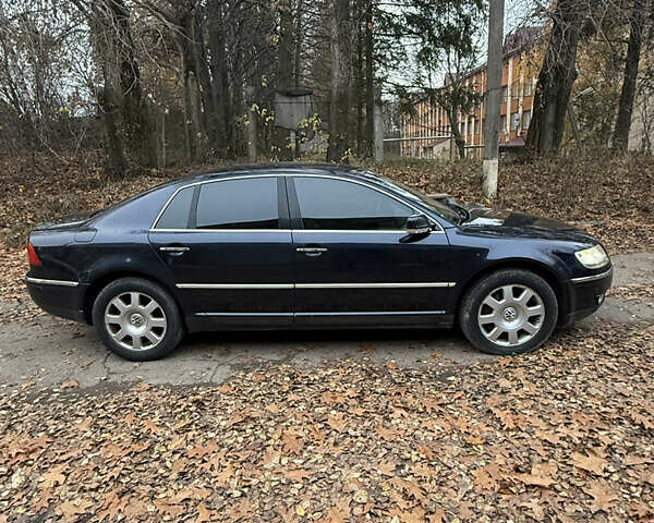 Синий Фольксваген Фаетон, объемом двигателя 2.97 л и пробегом 400 тыс. км за 5500 $, фото 17 на Automoto.ua