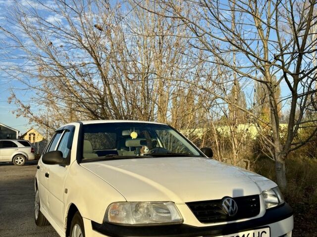 Білий Фольксваген Поінтер, об'ємом двигуна 1.8 л та пробігом 236 тис. км за 2499 $, фото 2 на Automoto.ua