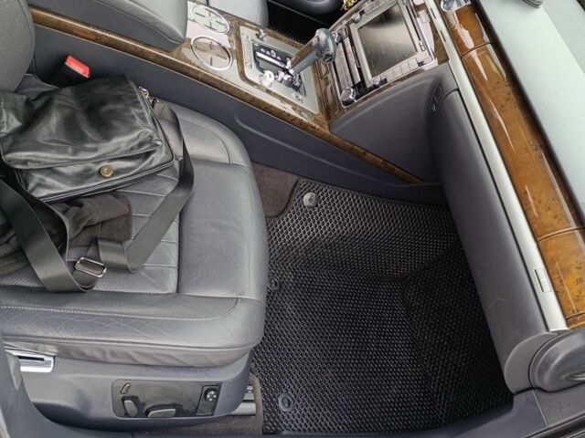 Чорний Фольксваген Поінтер, об'ємом двигуна 3 л та пробігом 248 тис. км за 16000 $, фото 16 на Automoto.ua