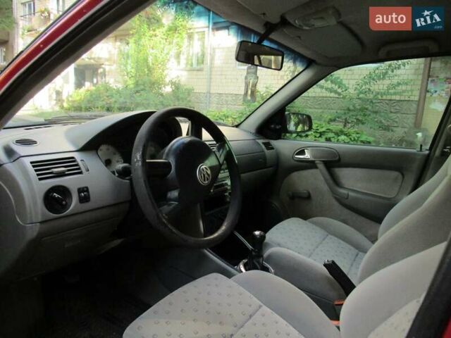 Красный Фольксваген Поинтер, объемом двигателя 1.8 л и пробегом 193 тыс. км за 2500 $, фото 10 на Automoto.ua
