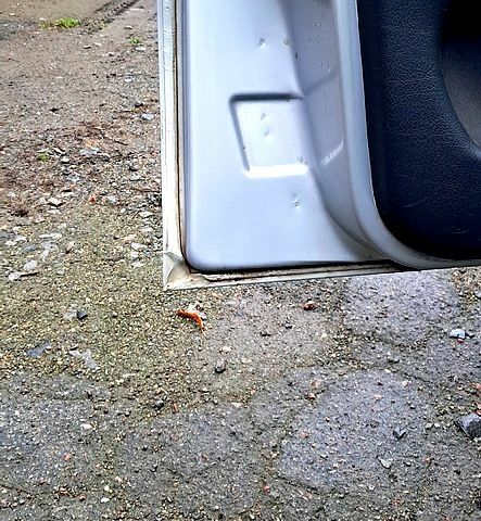 Серый Фольксваген Поинтер, объемом двигателя 1 л и пробегом 142 тыс. км за 2900 $, фото 4 на Automoto.ua