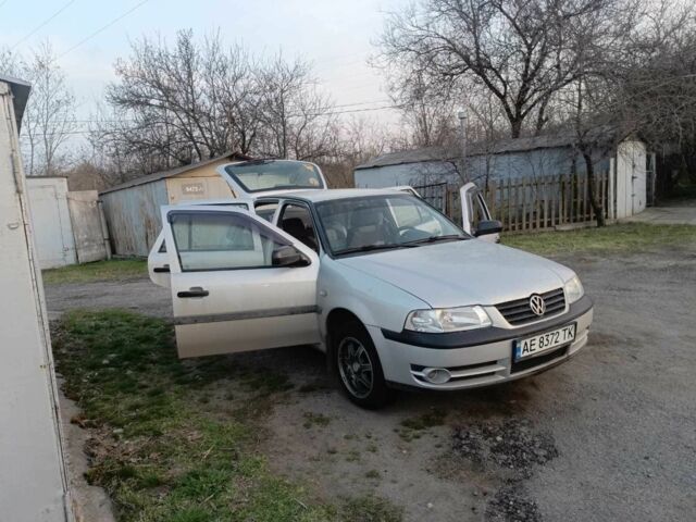 Сірий Фольксваген Поінтер, об'ємом двигуна 1.8 л та пробігом 170 тис. км за 3300 $, фото 7 на Automoto.ua