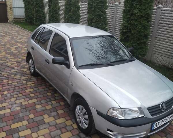 Серый Фольксваген Поинтер, объемом двигателя 1 л и пробегом 280 тыс. км за 2250 $, фото 1 на Automoto.ua