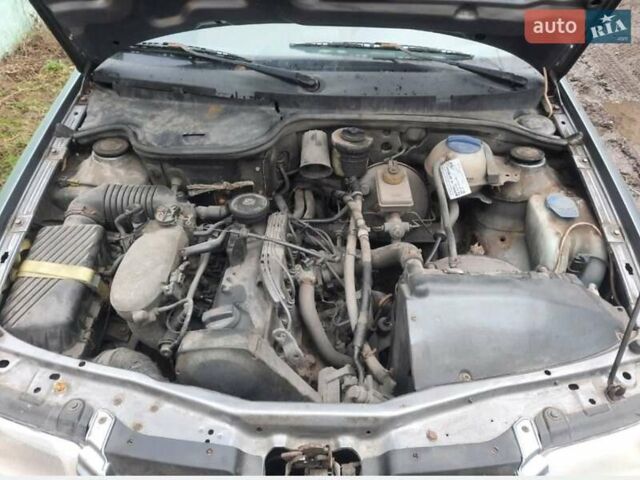 Серый Фольксваген Поинтер, объемом двигателя 1.78 л и пробегом 270 тыс. км за 2200 $, фото 5 на Automoto.ua