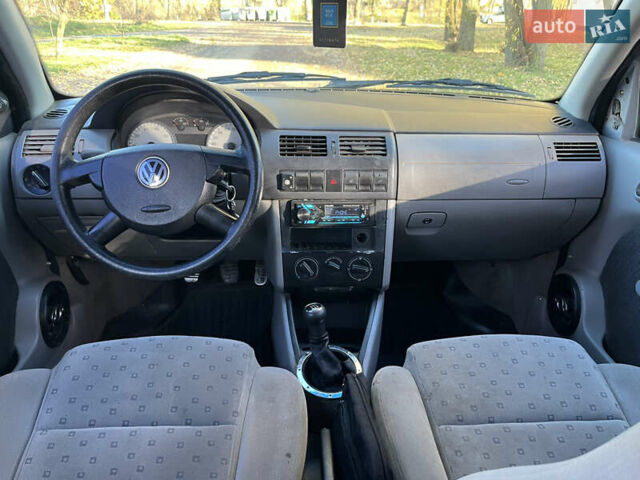 Сірий Фольксваген Поінтер, об'ємом двигуна 1.8 л та пробігом 151 тис. км за 2150 $, фото 10 на Automoto.ua