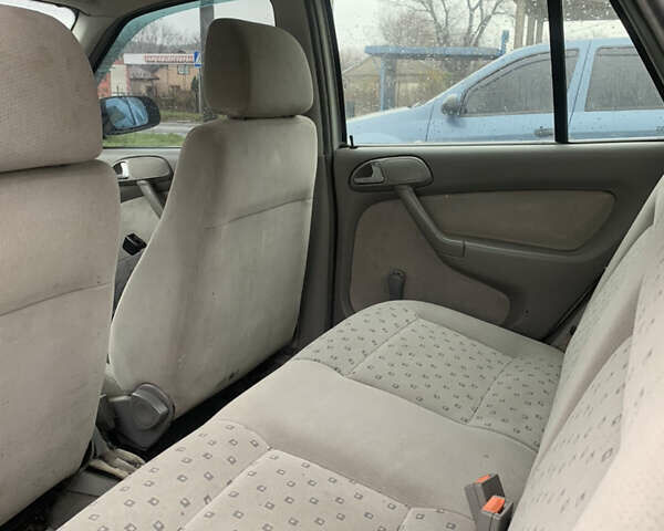 Серый Фольксваген Поинтер, объемом двигателя 1.8 л и пробегом 160 тыс. км за 3000 $, фото 3 на Automoto.ua