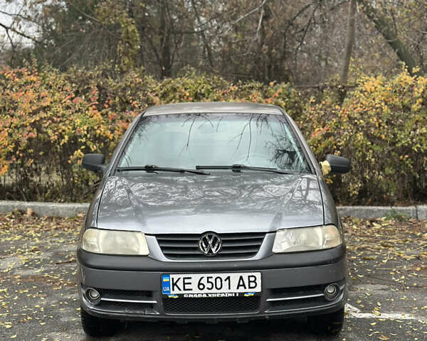 Серый Фольксваген Поинтер, объемом двигателя 1.8 л и пробегом 370 тыс. км за 2550 $, фото 4 на Automoto.ua