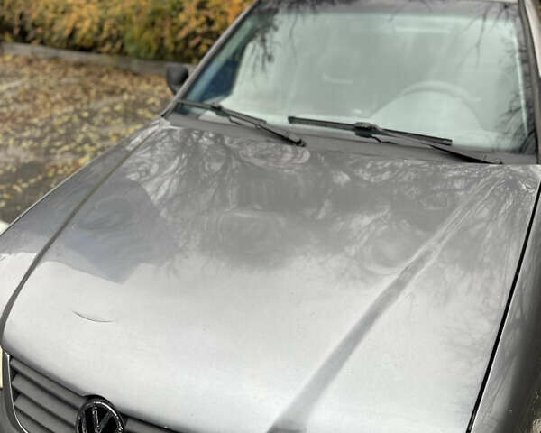 Серый Фольксваген Поинтер, объемом двигателя 1.8 л и пробегом 370 тыс. км за 2550 $, фото 9 на Automoto.ua