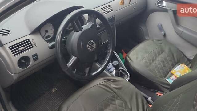 Серый Фольксваген Поинтер, объемом двигателя 1.78 л и пробегом 257 тыс. км за 1500 $, фото 5 на Automoto.ua