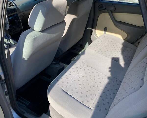 Сірий Фольксваген Поінтер, об'ємом двигуна 1.78 л та пробігом 151 тис. км за 2600 $, фото 10 на Automoto.ua