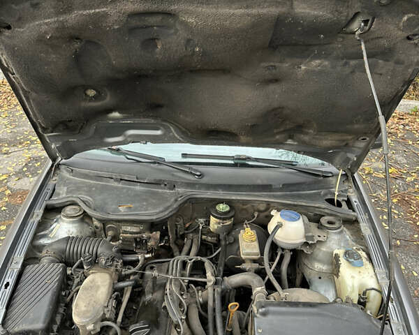 Серый Фольксваген Поинтер, объемом двигателя 1.8 л и пробегом 370 тыс. км за 2550 $, фото 23 на Automoto.ua