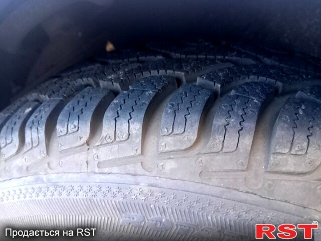 Белый Фольксваген Поло, объемом двигателя 1 л и пробегом 316 тыс. км за 600 $, фото 11 на Automoto.ua