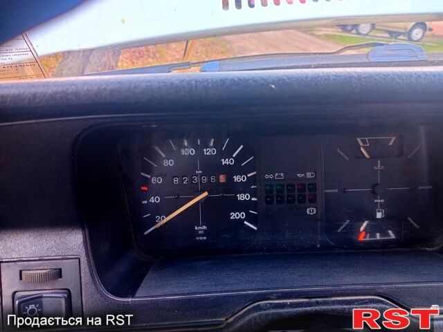 Белый Фольксваген Поло, объемом двигателя 1 л и пробегом 316 тыс. км за 600 $, фото 4 на Automoto.ua