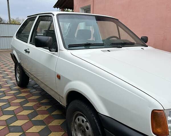 Фольксваген Поло 1994 в Кропивницком (Кировограде) на Automoto.ua Белый Фольксваген Поло, объемом двигателя 1.39 л и пробегом 280 тыс. км за 2300 $, фото 1 на Automoto.ua