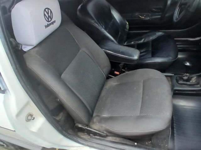 Белый Фольксваген Поло, объемом двигателя 1.4 л и пробегом 288 тыс. км за 1500 $, фото 4 на Automoto.ua