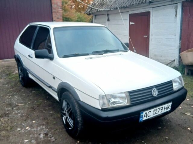 Белый Фольксваген Поло, объемом двигателя 1.4 л и пробегом 288 тыс. км за 1500 $, фото 1 на Automoto.ua