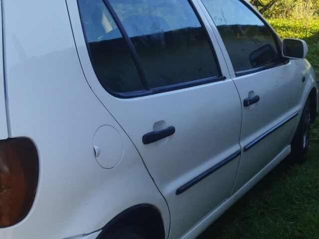 Белый Фольксваген Поло, объемом двигателя 1.4 л и пробегом 250 тыс. км за 2100 $, фото 9 на Automoto.ua