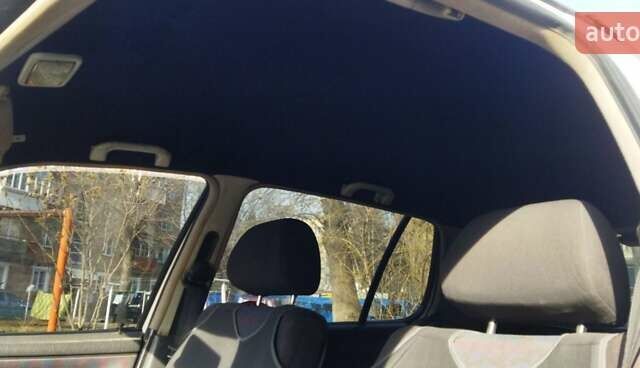 Белый Фольксваген Поло, объемом двигателя 1.39 л и пробегом 350 тыс. км за 2100 $, фото 2 на Automoto.ua