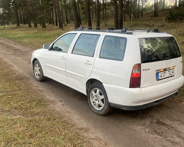 Белый Фольксваген Поло, объемом двигателя 1.9 л и пробегом 270 тыс. км за 1350 $, фото 1 на Automoto.ua