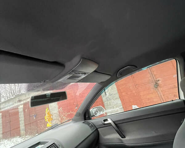 Белый Фольксваген Поло, объемом двигателя 1.2 л и пробегом 169 тыс. км за 3100 $, фото 9 на Automoto.ua