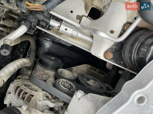 Белый Фольксваген Поло, объемом двигателя 1.2 л и пробегом 169 тыс. км за 3100 $, фото 21 на Automoto.ua