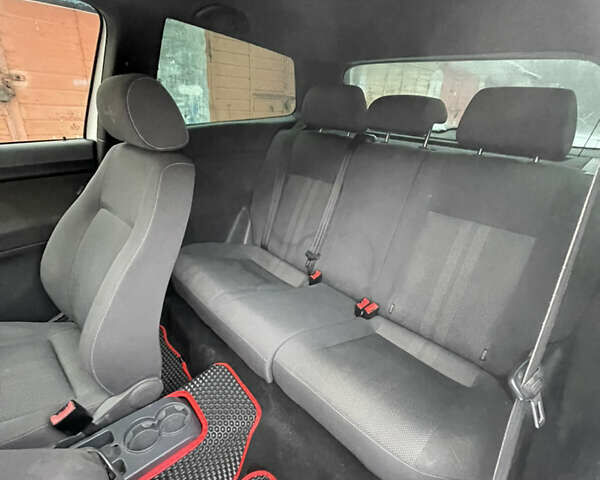 Белый Фольксваген Поло, объемом двигателя 1.2 л и пробегом 169 тыс. км за 3100 $, фото 7 на Automoto.ua