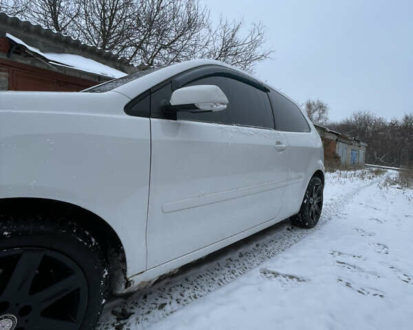 Белый Фольксваген Поло, объемом двигателя 1.2 л и пробегом 169 тыс. км за 3100 $, фото 6 на Automoto.ua