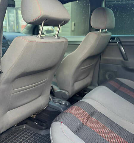 Белый Фольксваген Поло, объемом двигателя 1.6 л и пробегом 208 тыс. км за 6000 $, фото 9 на Automoto.ua