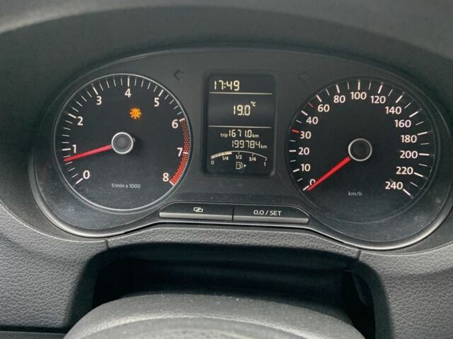 Белый Фольксваген Поло, объемом двигателя 1.4 л и пробегом 199 тыс. км за 5500 $, фото 8 на Automoto.ua