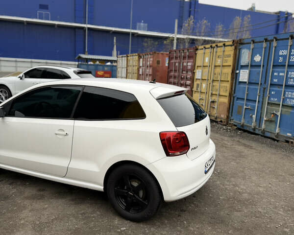 Білий Фольксваген Поло, об'ємом двигуна 1.2 л та пробігом 144 тис. км за 7100 $, фото 9 на Automoto.ua