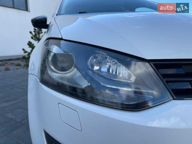 Белый Фольксваген Поло, объемом двигателя 1.2 л и пробегом 207 тыс. км за 8900 $, фото 11 на Automoto.ua