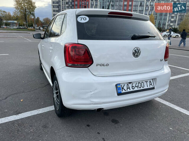 Белый Фольксваген Поло, объемом двигателя 1.39 л и пробегом 160 тыс. км за 5350 $, фото 6 на Automoto.ua