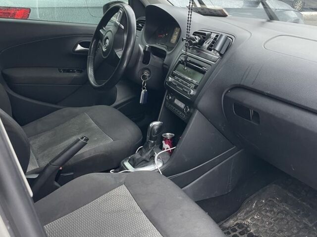 Белый Фольксваген Поло, объемом двигателя 1.4 л и пробегом 3 тыс. км за 5000 $, фото 3 на Automoto.ua