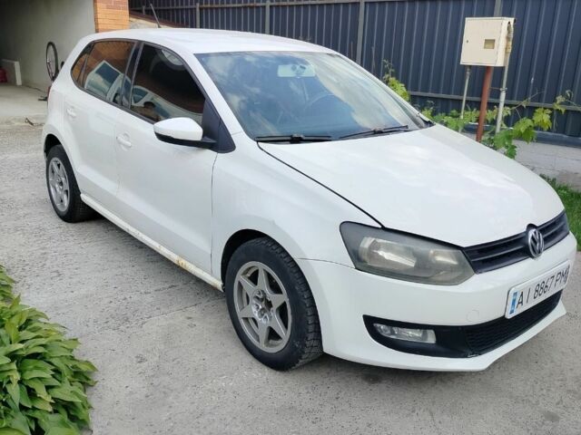 Белый Фольксваген Поло, объемом двигателя 1.4 л и пробегом 200 тыс. км за 6000 $, фото 7 на Automoto.ua