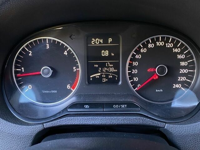 Белый Фольксваген Поло, объемом двигателя 1.6 л и пробегом 212 тыс. км за 6969 $, фото 16 на Automoto.ua
