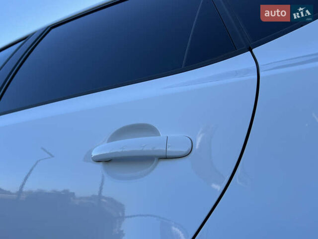 Белый Фольксваген Поло, объемом двигателя 1.4 л и пробегом 136 тыс. км за 9950 $, фото 42 на Automoto.ua