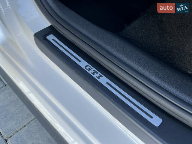 Белый Фольксваген Поло, объемом двигателя 1.4 л и пробегом 136 тыс. км за 10650 $, фото 91 на Automoto.ua