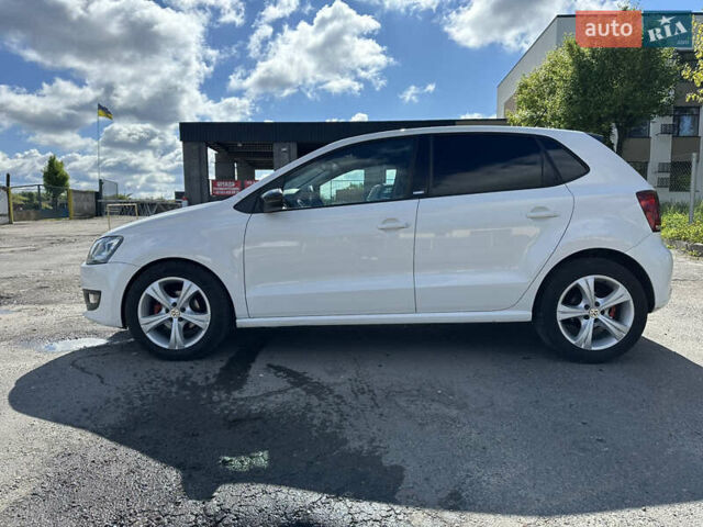 Белый Фольксваген Поло, объемом двигателя 1.2 л и пробегом 207 тыс. км за 8900 $, фото 4 на Automoto.ua