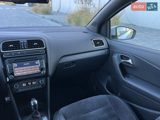 Белый Фольксваген Поло, объемом двигателя 1.4 л и пробегом 136 тыс. км за 9950 $, фото 156 на Automoto.ua