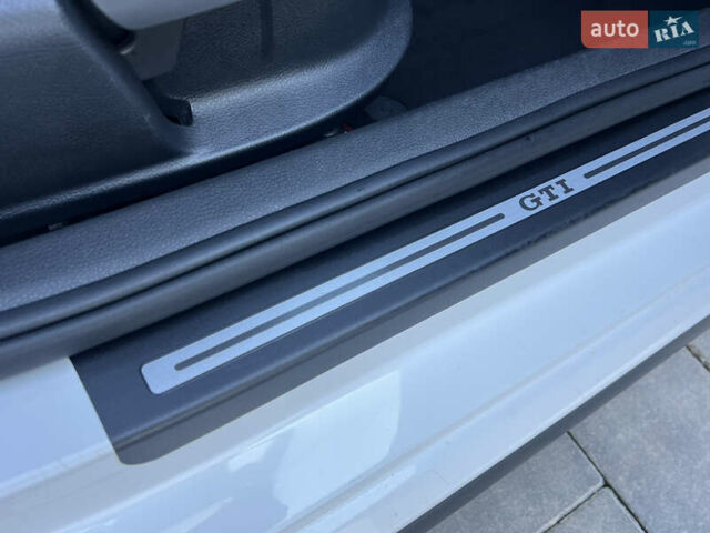 Белый Фольксваген Поло, объемом двигателя 1.4 л и пробегом 136 тыс. км за 9950 $, фото 97 на Automoto.ua