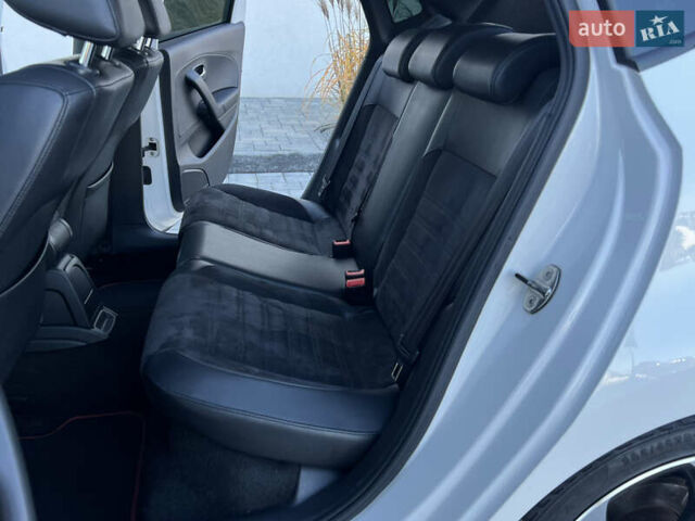 Белый Фольксваген Поло, объемом двигателя 1.4 л и пробегом 136 тыс. км за 10650 $, фото 83 на Automoto.ua