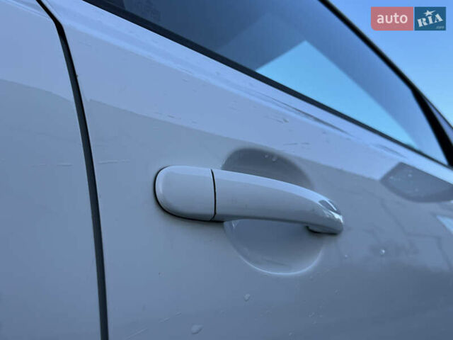 Белый Фольксваген Поло, объемом двигателя 1.4 л и пробегом 136 тыс. км за 9950 $, фото 45 на Automoto.ua