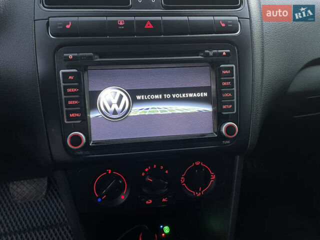 Белый Фольксваген Поло, объемом двигателя 1.39 л и пробегом 160 тыс. км за 5350 $, фото 20 на Automoto.ua