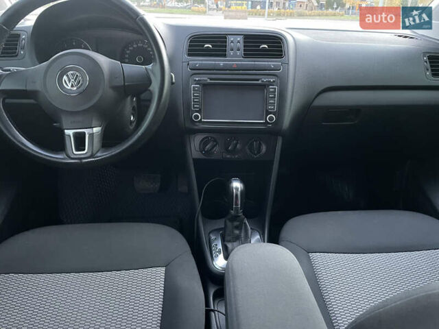 Белый Фольксваген Поло, объемом двигателя 1.39 л и пробегом 160 тыс. км за 5350 $, фото 16 на Automoto.ua